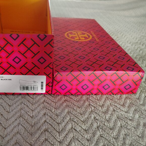 Tory Burch shoe box (box only) - Picture 6 of 8